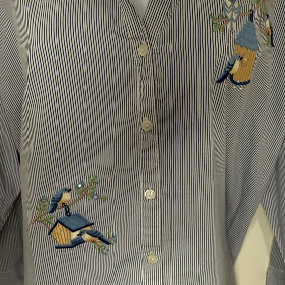 Las Olas 1X Striped Blue Shirt with Embroidered Birds - Picture 2 of 7